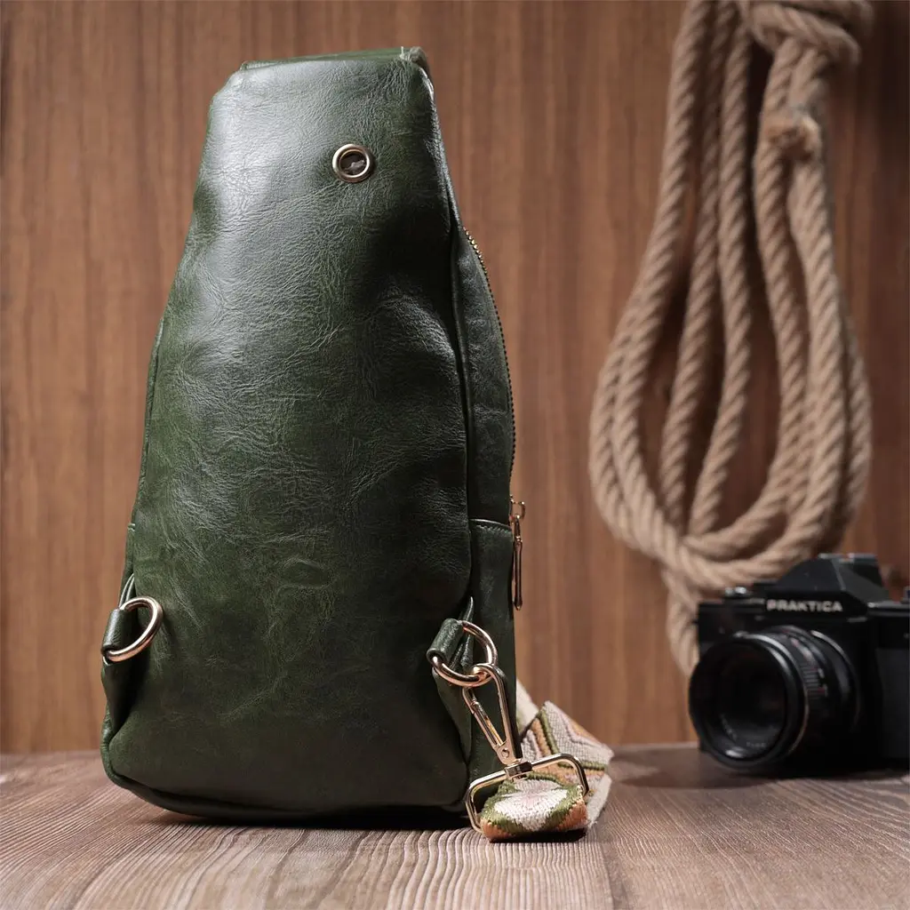 Трендова жіноча слінг сумка через плече з екошкіри Vintage 22755 зелена - фото 10