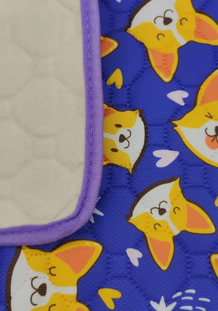 Багаторазова пелюшка для дітей Cute Corgi без антиковзаючого шару, 40х60 см - фото 5