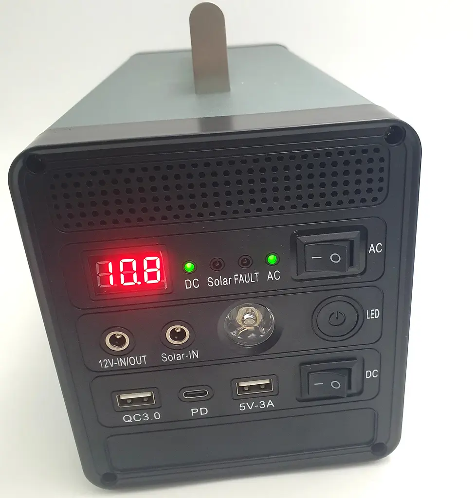 Акумуляторний інвертор-перетворювач напруги 600 Вт 150000 mAh Power Bank з розеткою 220 V та 12 V, зарядна станція Yachu 555 Wh 11,1 V/50 Ah/600 W