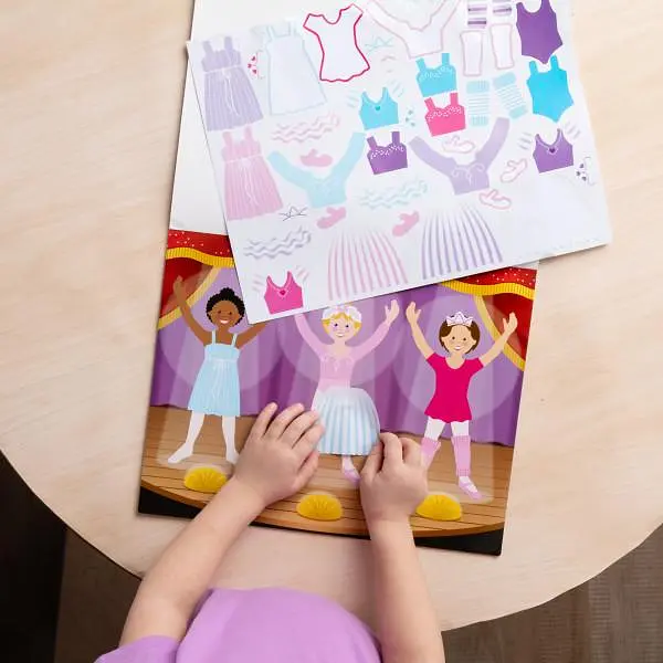 Набор многоразовых наклеек Melissa & Doug Одень куклу (SM93209/6829) - фото 5