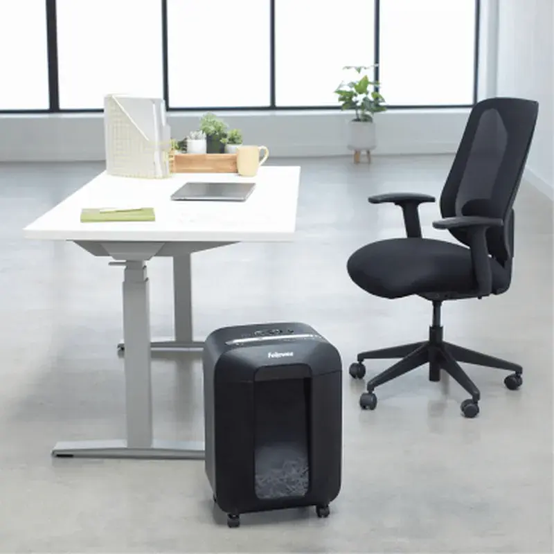 Знищувач документів Fellowes LX85 (f.U4400801) - фото 4
