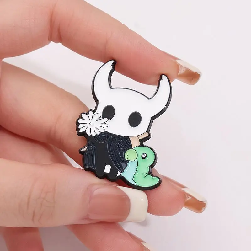 Брошка Порожнистий лицар з гусиницею (4946892) - фото 3