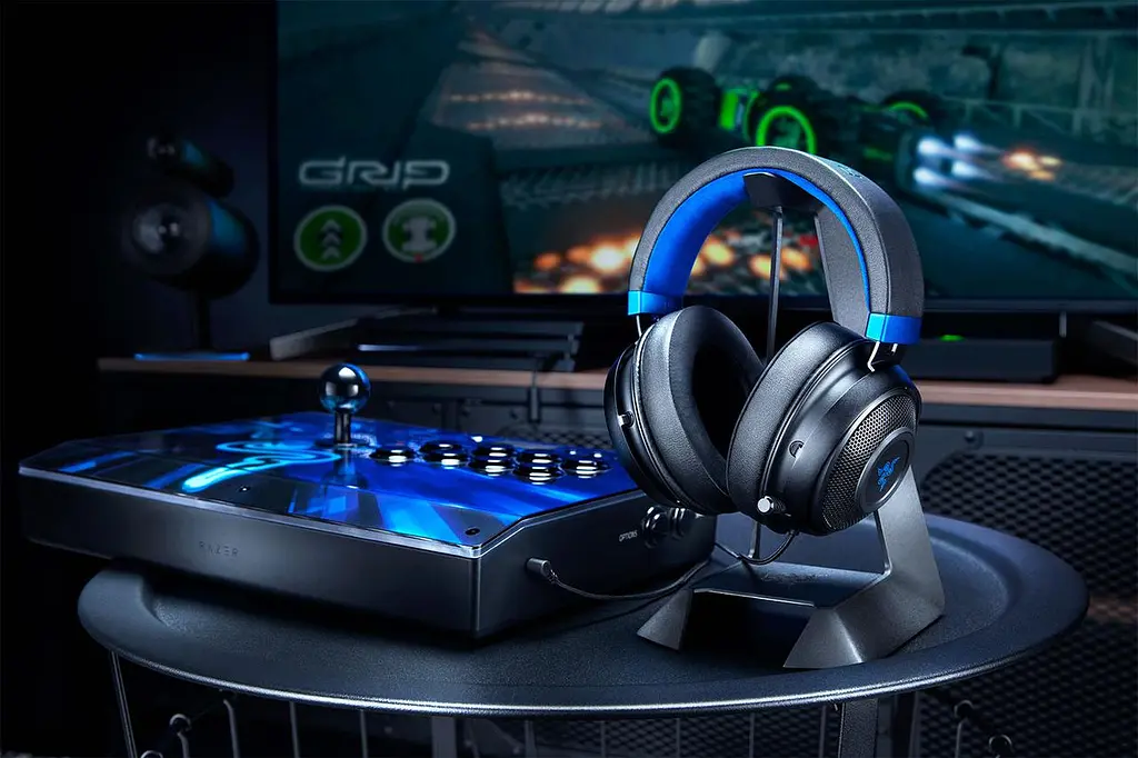 Гарнітура консольна Razer Kraken for Console 3.5 мм Black/Blue (RZ04-02830500-R3M1) - фото 7