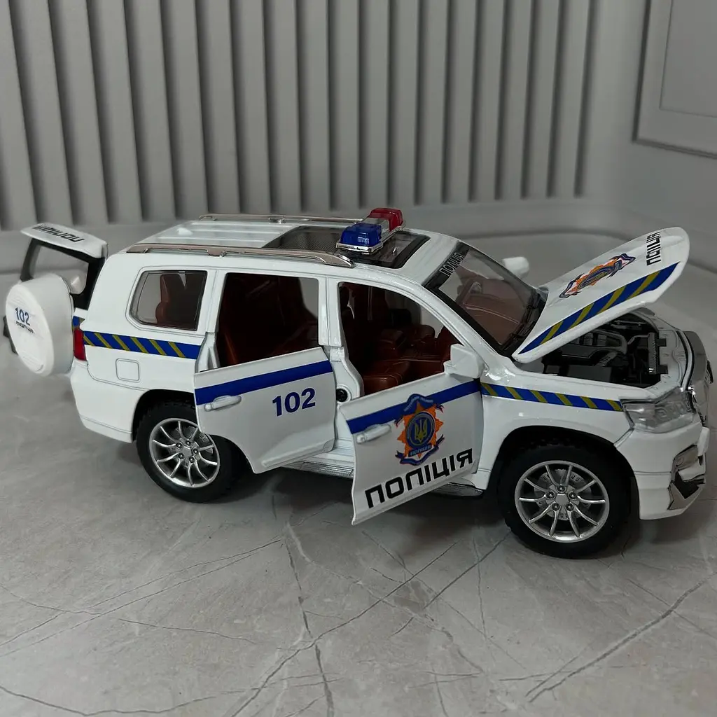 Колекційна металева модель автомобіля АвтоЕксперт Toyota Land Cruiser Prado Поліція з інерцією, світлом та звуком 1:24 - фото 6