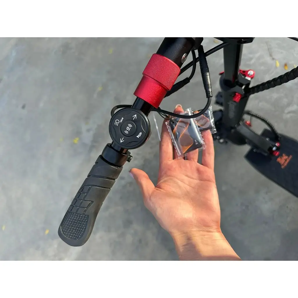 Электросамокат Двухмоторный KugooKirin M4 Max+ Plus| NFC key (2000W, 23Ah) - фото 7