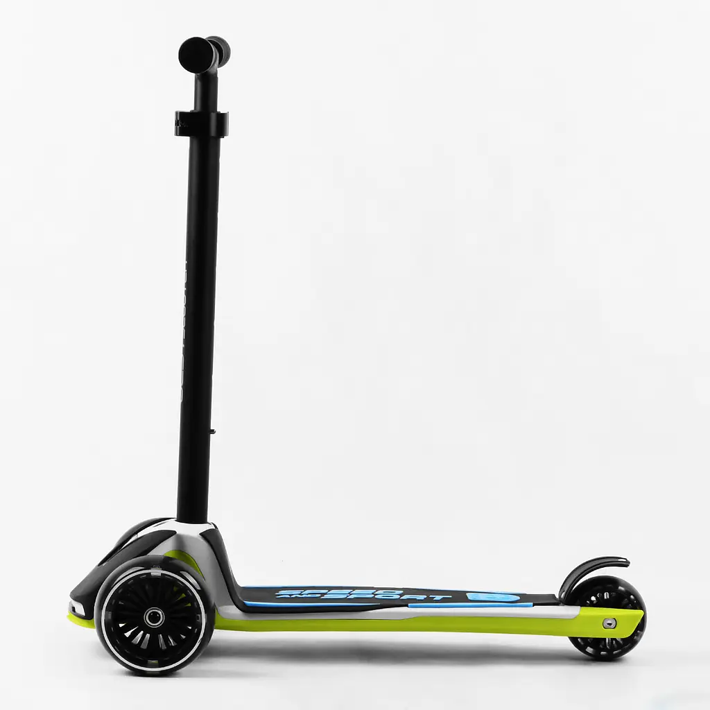 Самокат Maxi Best Scooter 64х18х36 см Чорно-зелений 000231632 - фото 3