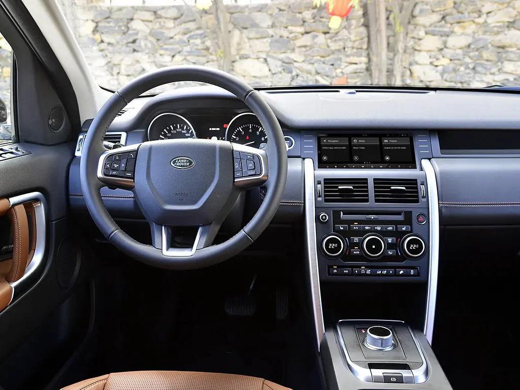 Штатна магнітола TORSSEN Land Rover Discovery Sport 2014-2017 Bosch SK1028+360 - фото 2