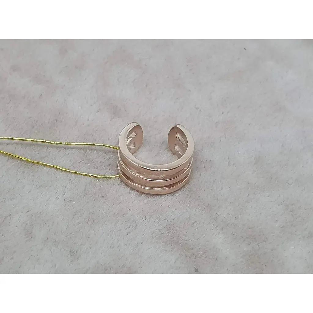 Золотая серьга-каффа на хеликс Платон. 1С364/00Б - фото 3