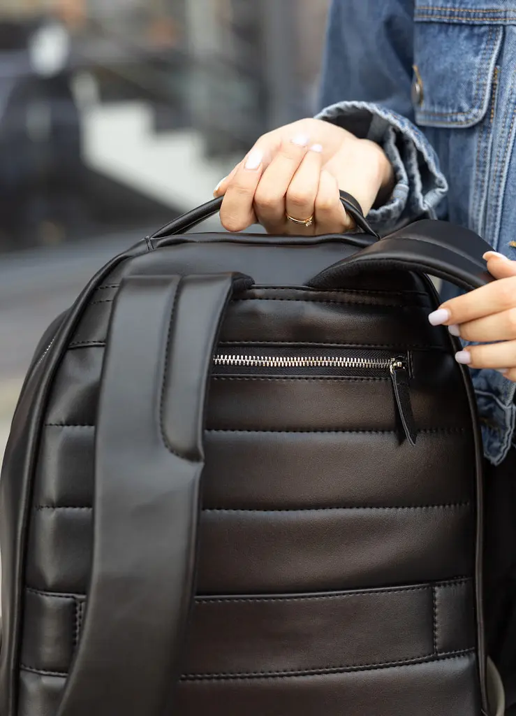Жіночий рюкзак Sambag Zard Dart чорний з хакі 44 х 31 х 15 см (25523119) - фото 7