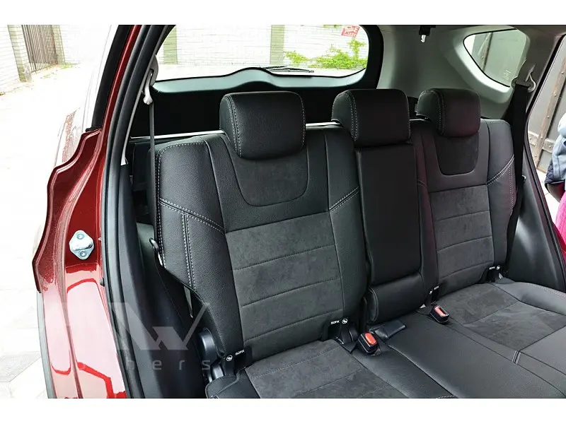 Авточохли модельні MW Brothers для Toyota RAV-4 c 2013 - фото 2