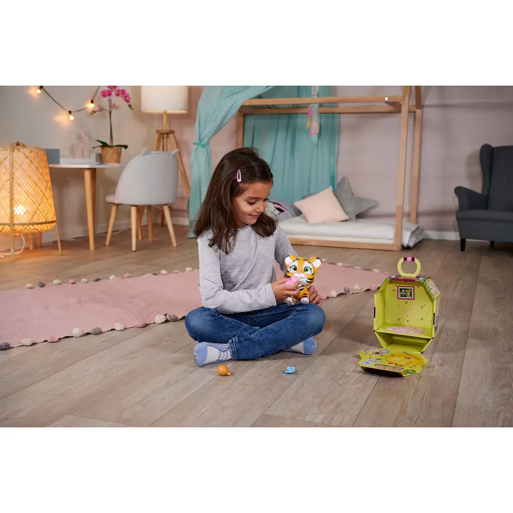 Ігровий набір Simba Pamper Petz Тигреня, що п'є і писає з кольоровою лапкою 3 аксесуарів-сюрпризу (5953575) - фото 11