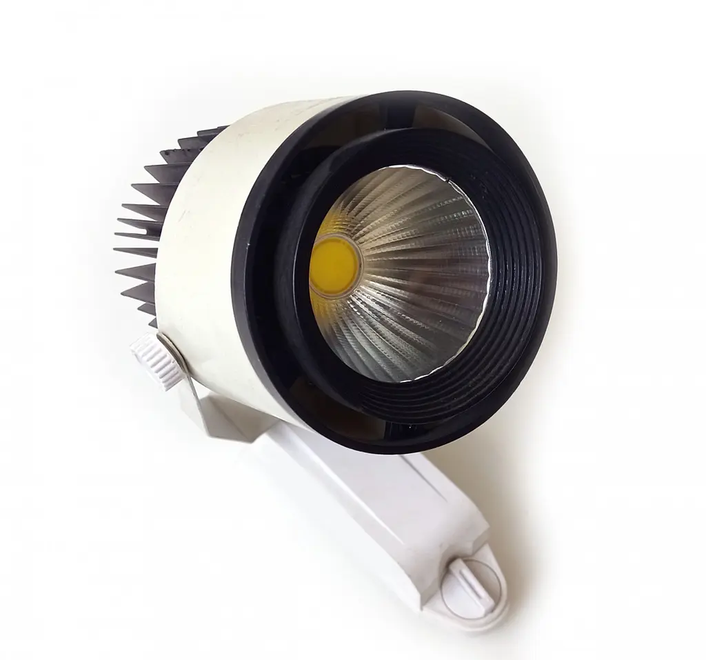 Светильник трековый LED 416/10W WW WH Brille 32-091 - фото 5