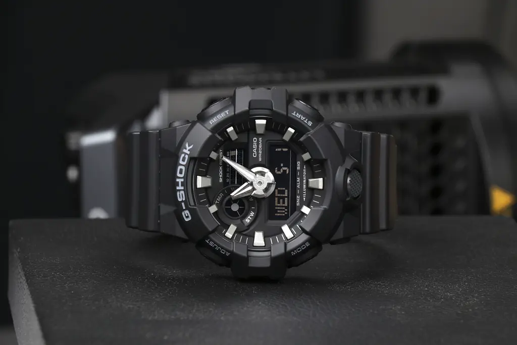 Наручний годинник Casio G-SHOCK GA-700-1BER - фото 6
