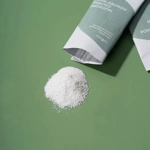 Ензимна пудра Isntree Spot Saver Mugwort Powder Wash 25 шт. х 1 г (IST010) - фото 4
