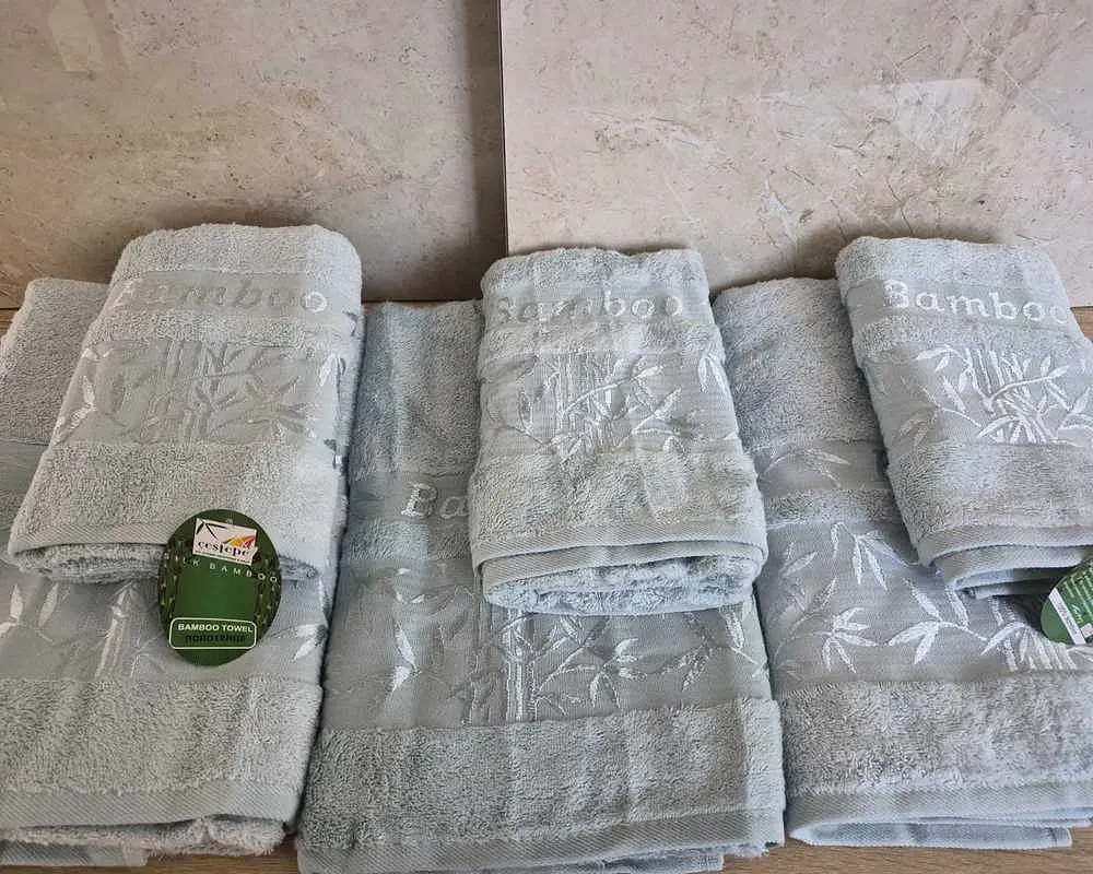 Набір бамбукових турецьких махрових рушників Cestepe 50х90 3 штуки + 70х140 3 штуки Bamboo Zumrut Light Blue - фото 4
