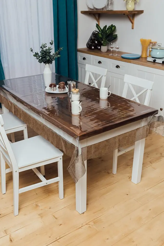 Скатертина силіконова з коричневою стразовою стрічкою 150х130 см - фото 5