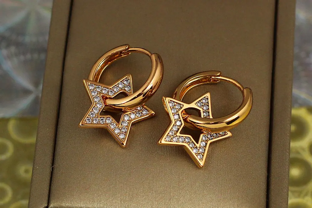 Сережки Xuping Jewelry зі зйомними зірками з фіанітів 2.5 см золотисті