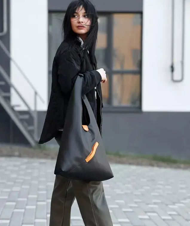 Сумка жіноча Sambag HOBO M чорний 35 х 40 х 8 см (53200129) - фото 7
