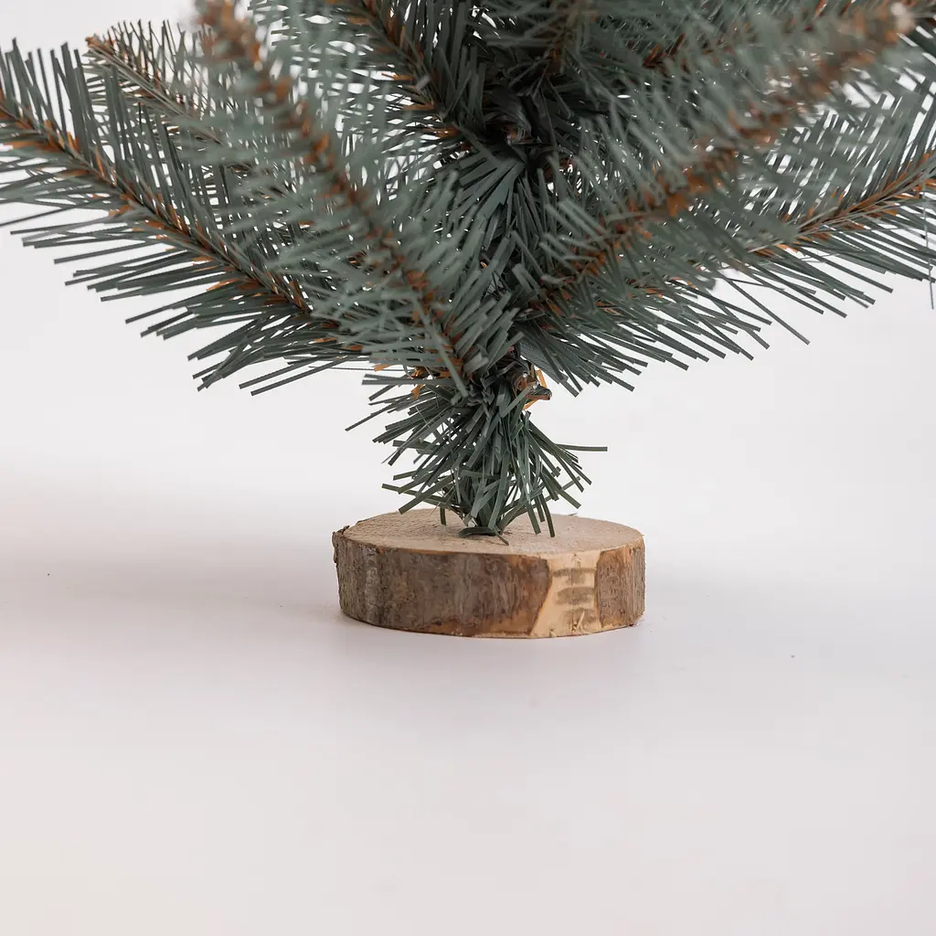 Искусственная новогодняя декоративная мини елка «Полонинская» голубая на деревянной подставке 45 см Lugi SOK-M-03-1-2 - фото 2