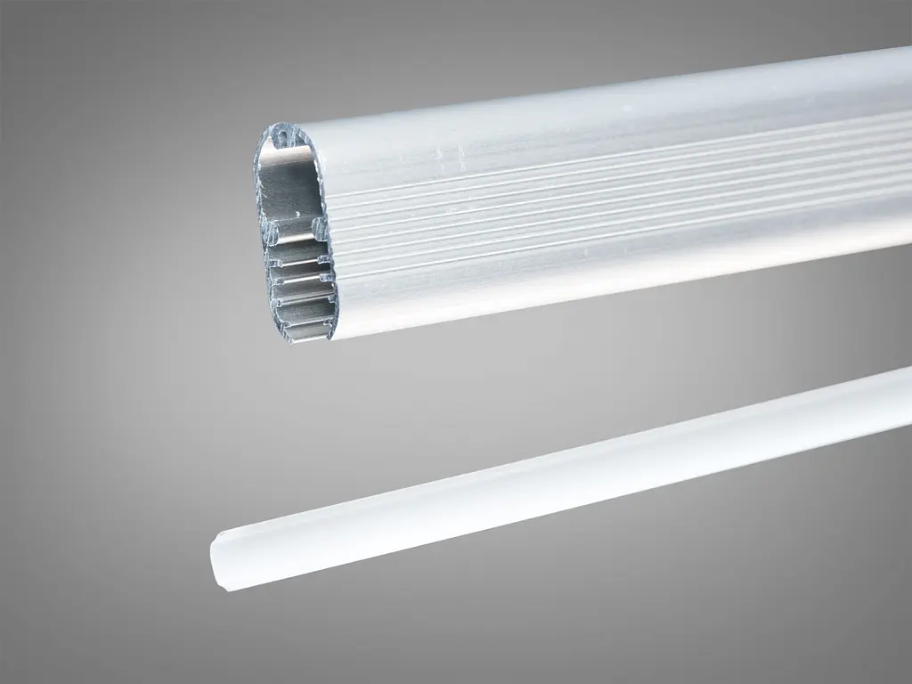 Профиль для ленты – гардеробная штанга с матовым рассеиват. - фото 2