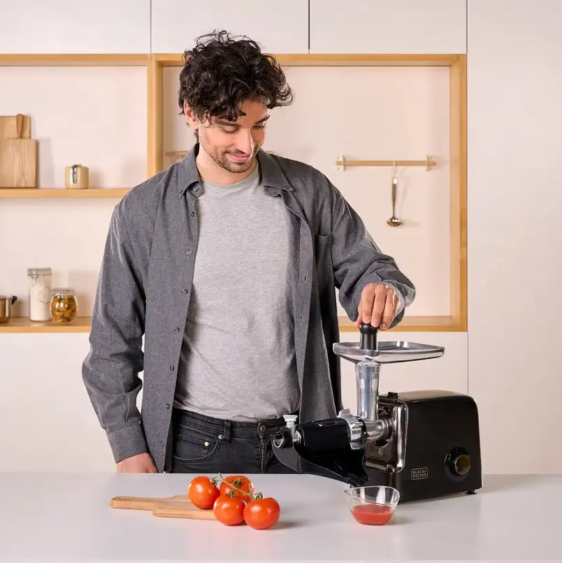 М’ясорубка Black&Decker BXMMA2200E - фото 3