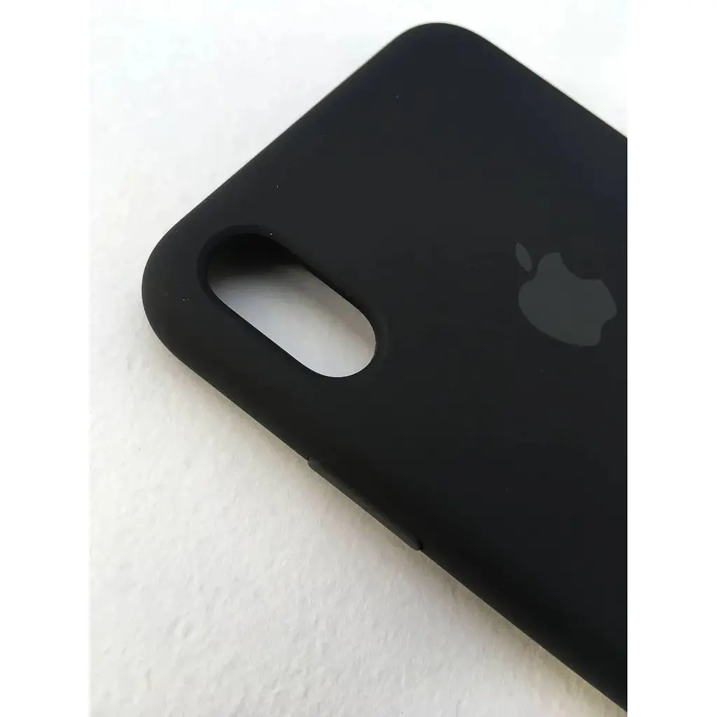 Оригінальний силіконовий чохол Apple Silicone Case для iPhone XS Max (6.5") Black (MRWE2ZM/A) - фото 8