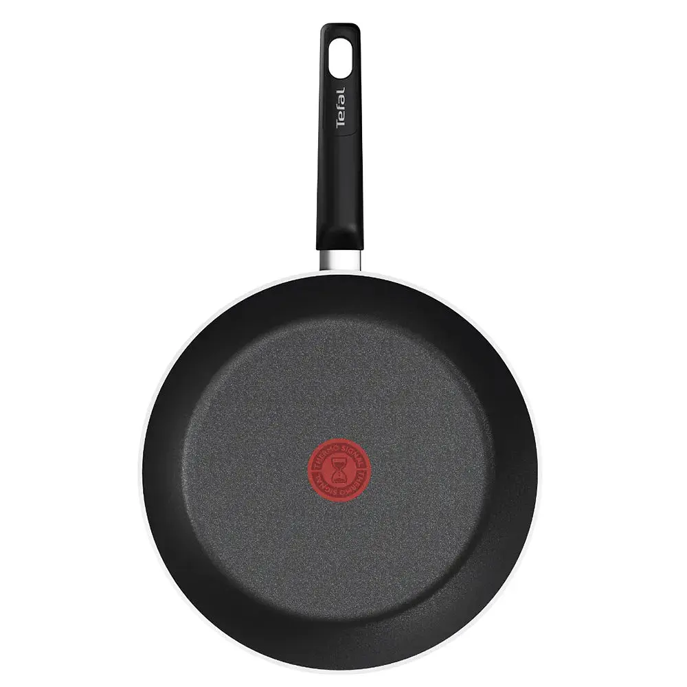Сковорода Tefal Black Access B4450702 з титановим антипригарним покриттям