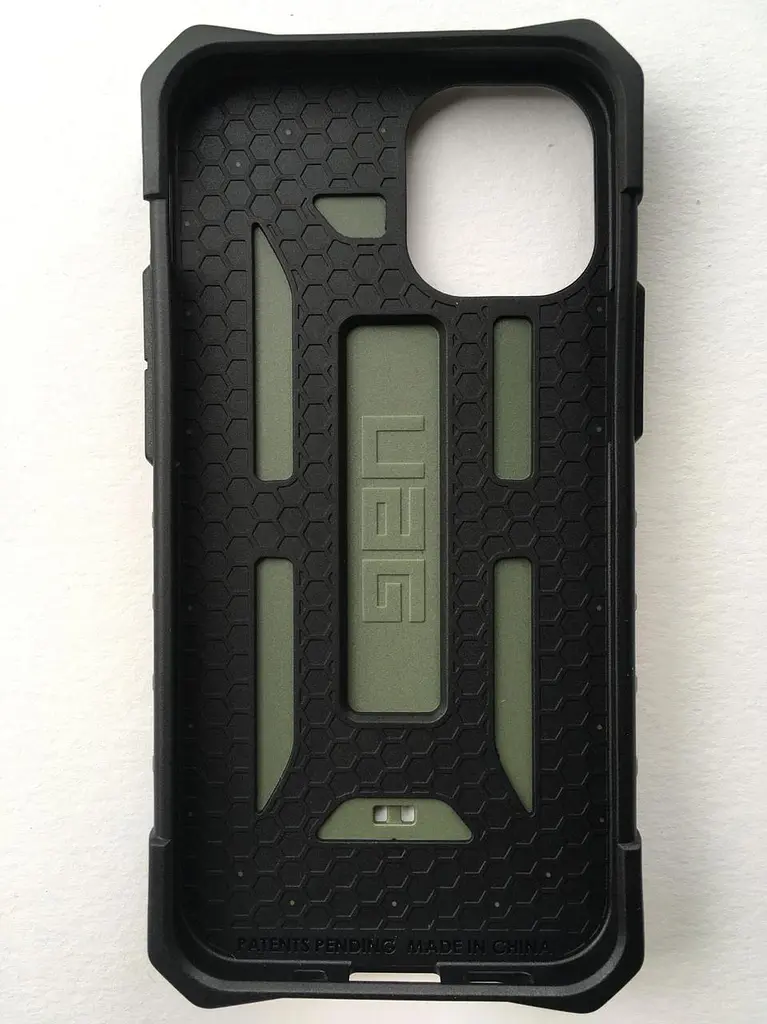 Чохол оригінальний протиударний UAG Pathfinder (Original) 112347117272 для iPhone 12 Mini (5.4") Olive - фото 5