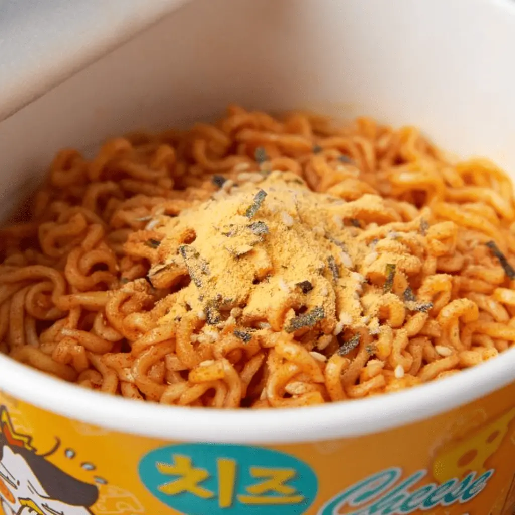 Локшина швидкого приготування Samyang Buldak Hot Chicken Flavour Ramen Cheese 105г - фото 5