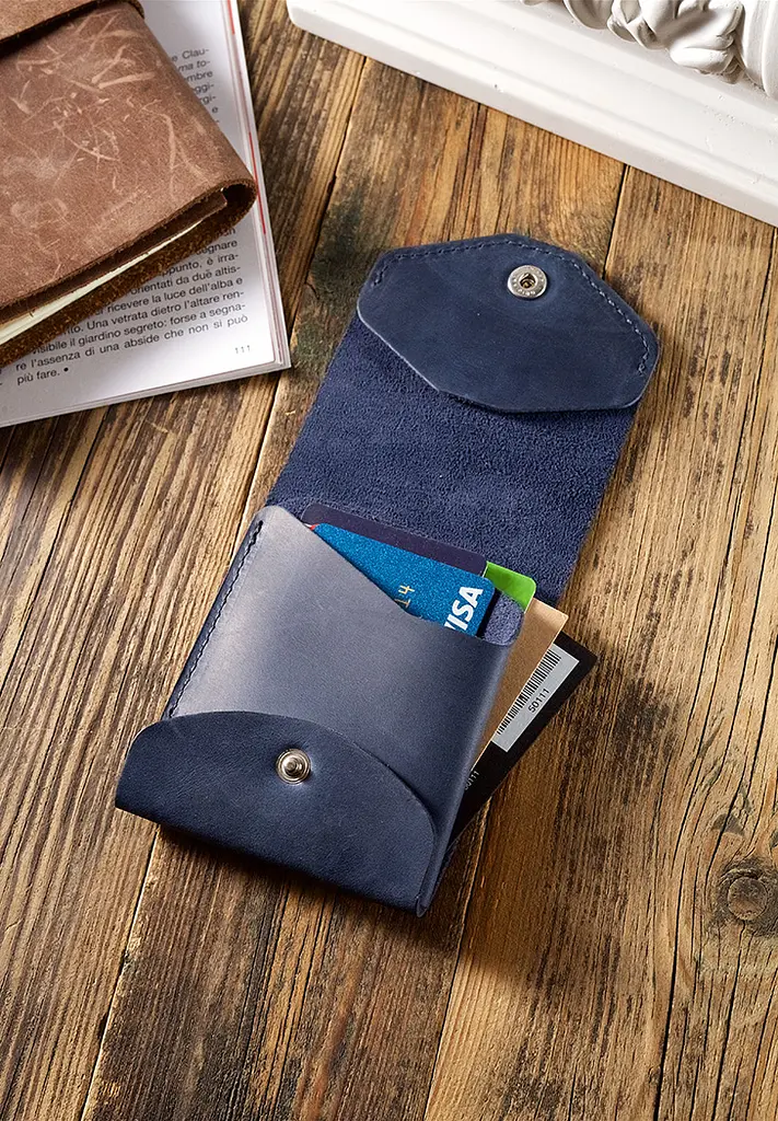 Кожаный кард-кейс (портмоне) 11.0 синий Crazy Horse - фото 7