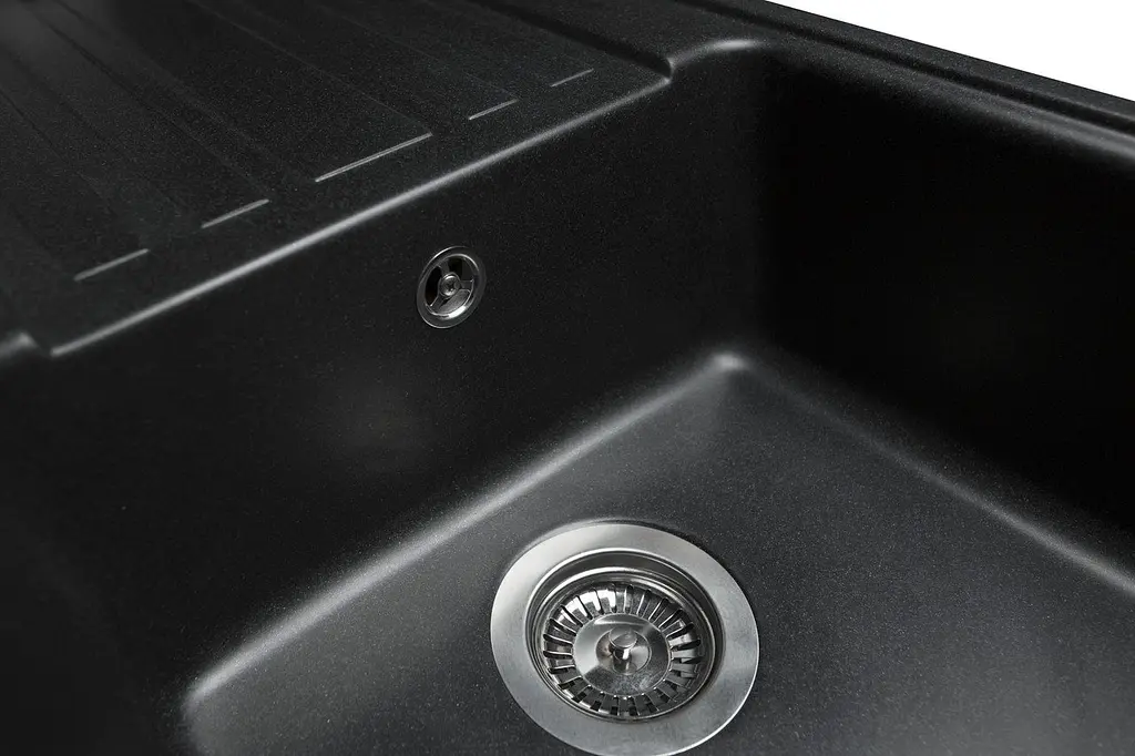 Кухонна мийка гранітна Miraggio Versal black 758x462x201 00211307, Чорний - фото 7