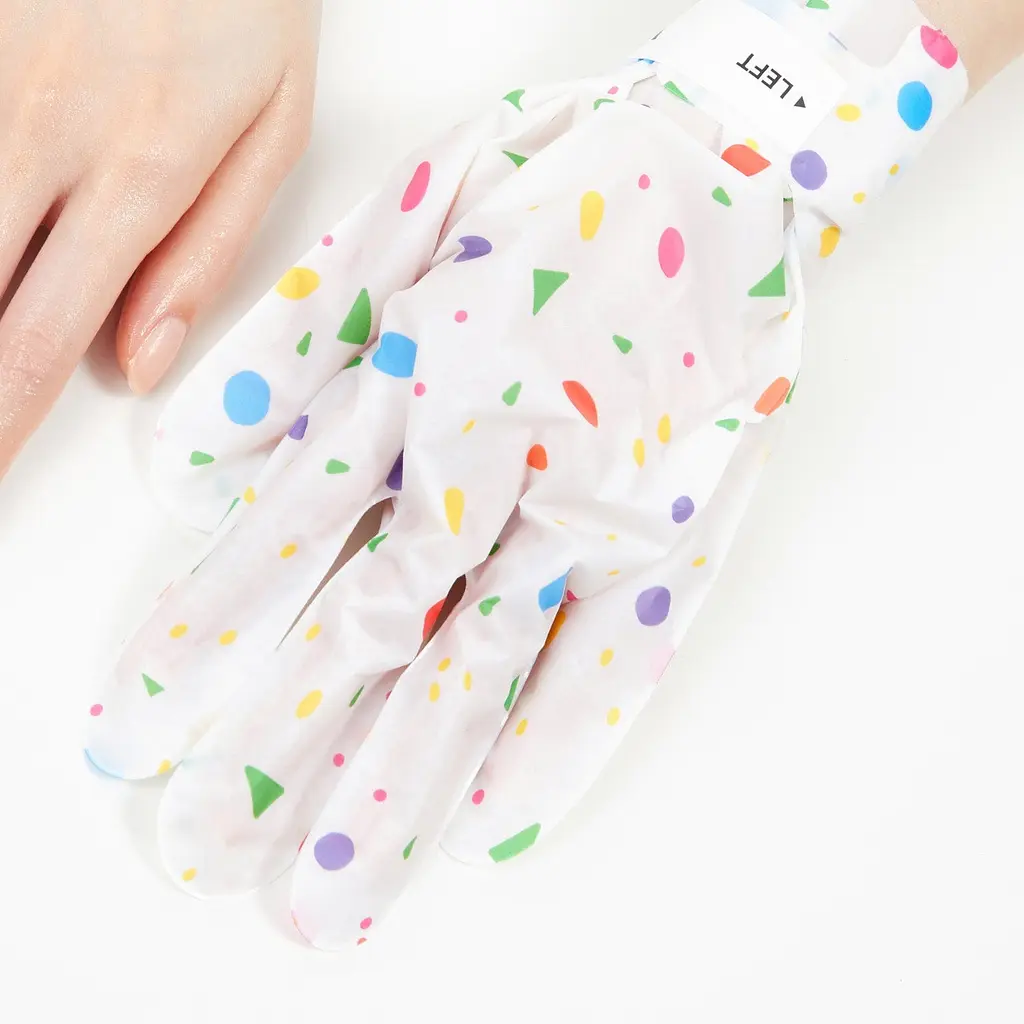 Зволожуючі маски-рукавички для рук VT Cosmetics Reedle Shot Nourishing Hand Mask (VTC074) - фото 3