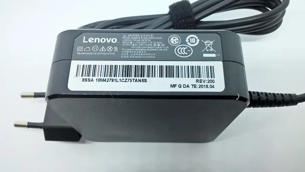 Блок живлення Lenovo 65W 20V, 3.25A + 15V, 3A + 9V, 2A + 5V, 2A, роз'єм USB type-C, квадратний, мережевий - фото 3