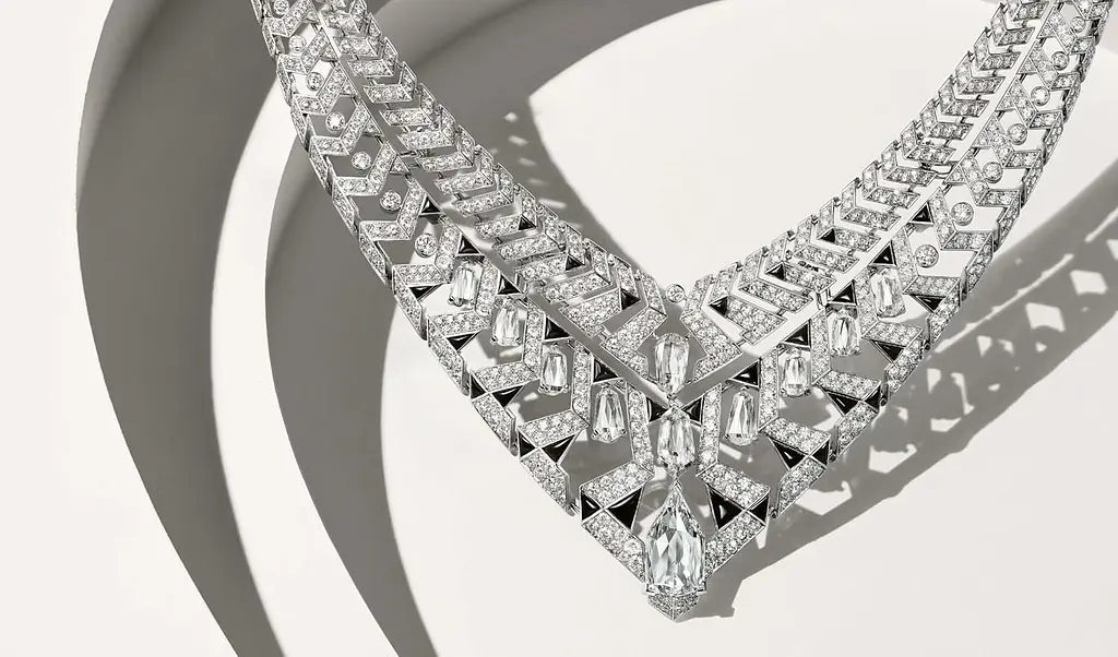 Cartier: Le Voyage Recommenc. High Jewelry and Precious Objects - Франсуа Шає, Хелен Кельмахтер - фото 9