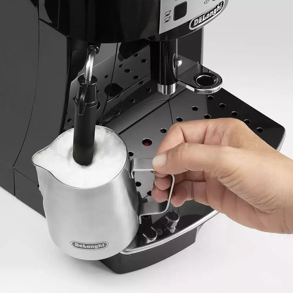Кавомашина DeLonghi ECAM 22.112 B - фото 3