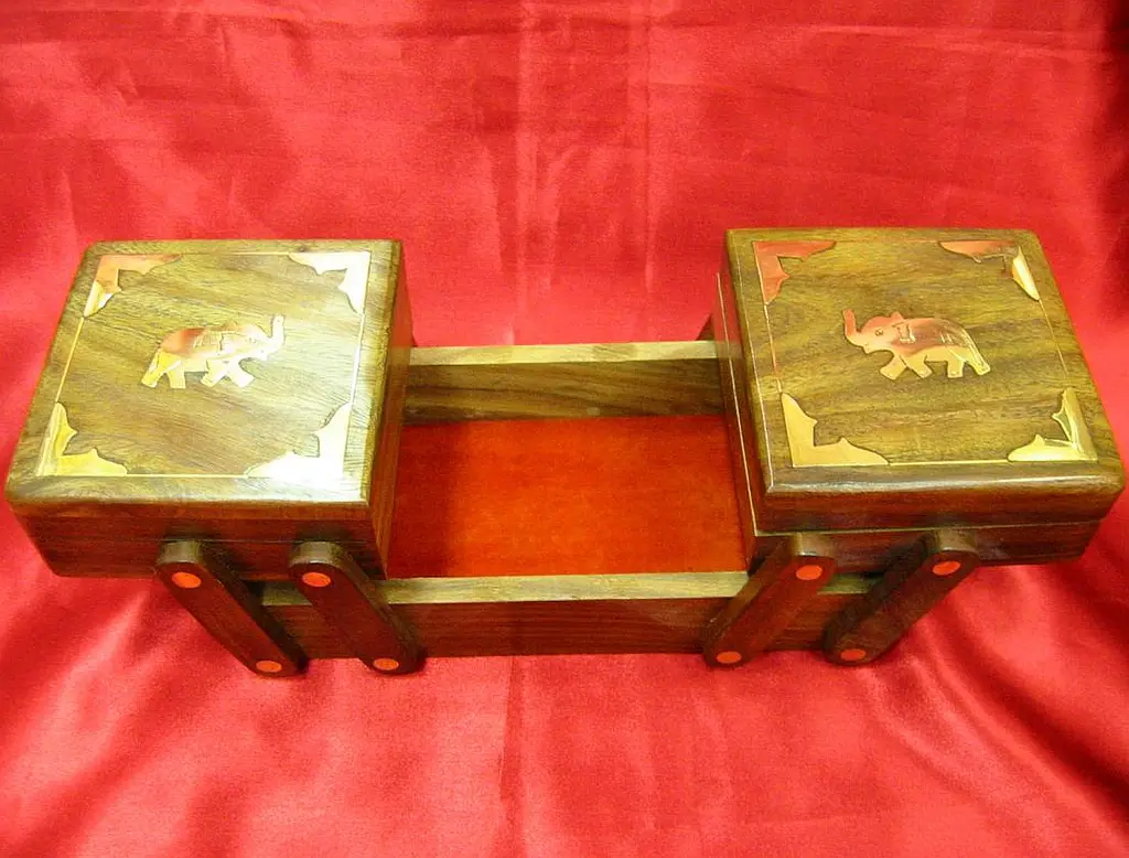 Скринька розсувна 3 відділення 20.5х10.5х7.5 см 7 х 4 - фото 3