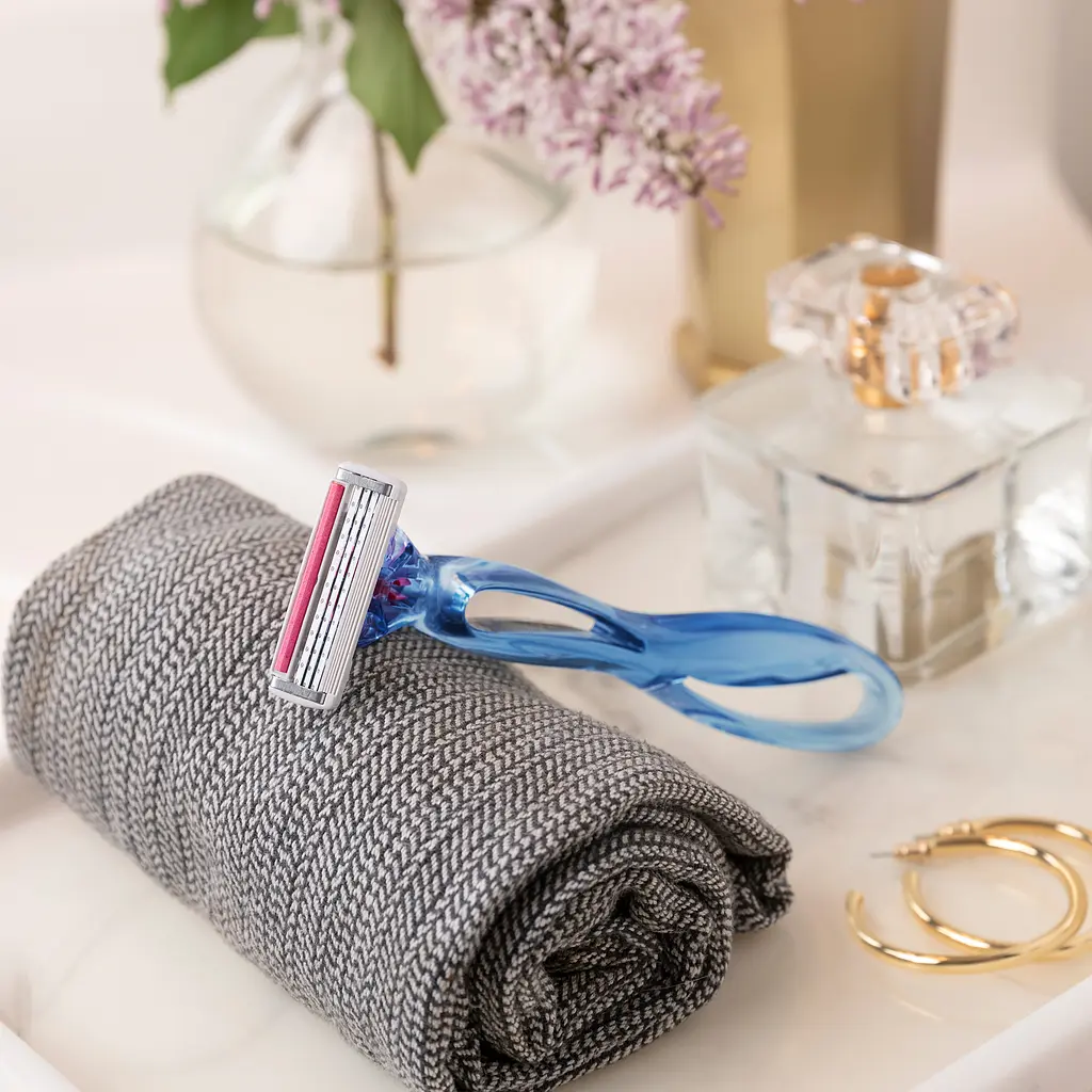 Змінні картриджі для гоління жіночі BIC Miss Soleil Click Sensitive, 4 шт. - фото 7