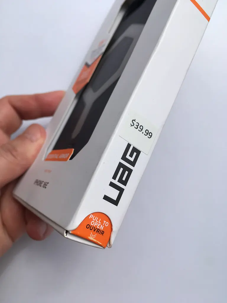 Оригінальний протиударний чохол iPhone 16e / 17e UAG Essential Armor MagSafe ASH 114496113131 - фото 2