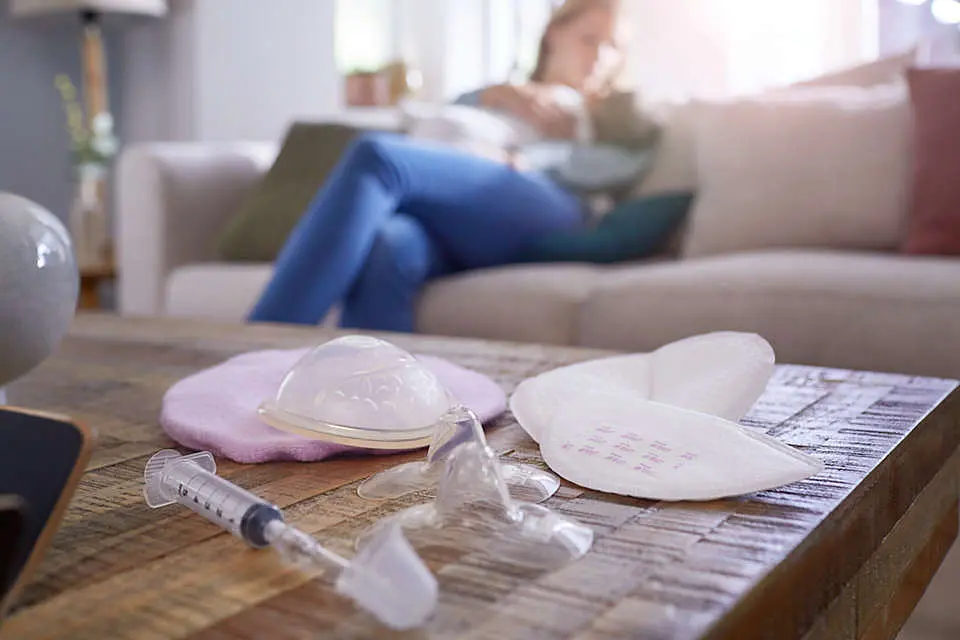 Силиконовые накладки на соски Philips Avent, размер S, 2 шт. (SCF153/01) - фото 7