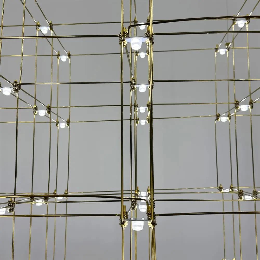 Золотая геометрическая люстра в форме параллелепипеда 72*60*60 см | Line F | Ст. MJ199-720*600*600 Titanium - фото 2