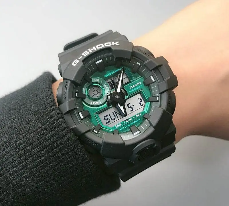 Годинник Casio G-Shock GA-700MG-1AER - фото 2