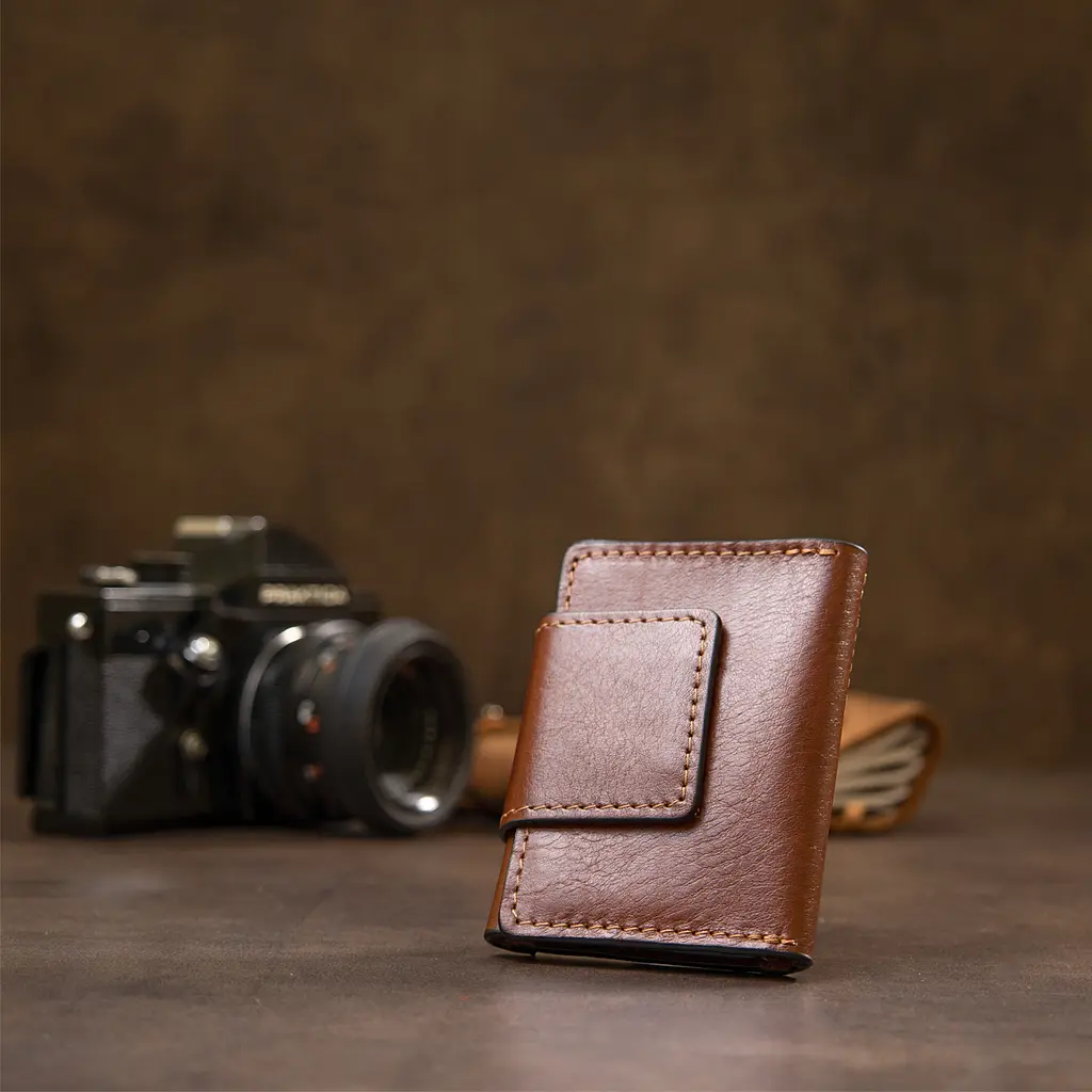 Визитница кожаная GRANDE PELLE 7х10х1.5 см acs0018805 - фото 7