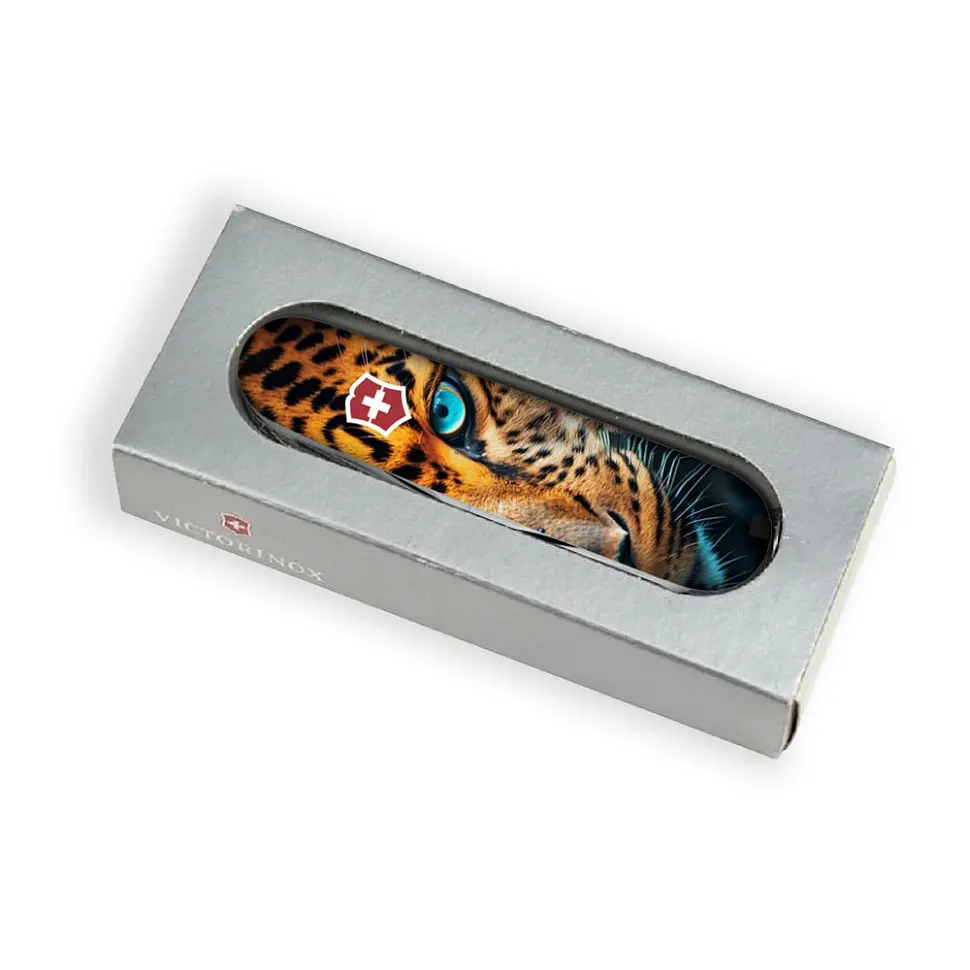Ніж Victorinox Hiker Animal 91мм 13функ Леопард - фото 5