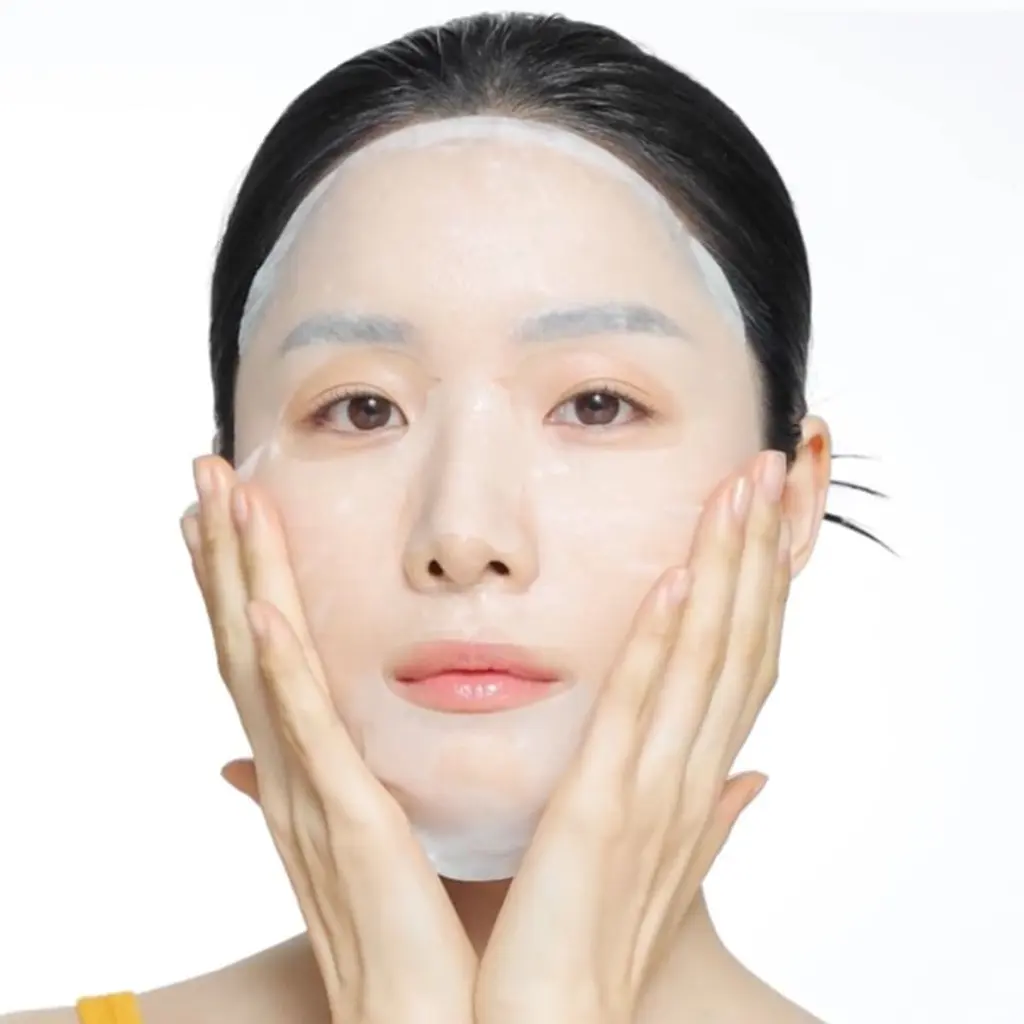 Освітлювальна сироваткова маска для пор та темних плям Celimax Pore+Dark Spot Brightening Serum Mask 27 мл - фото 4