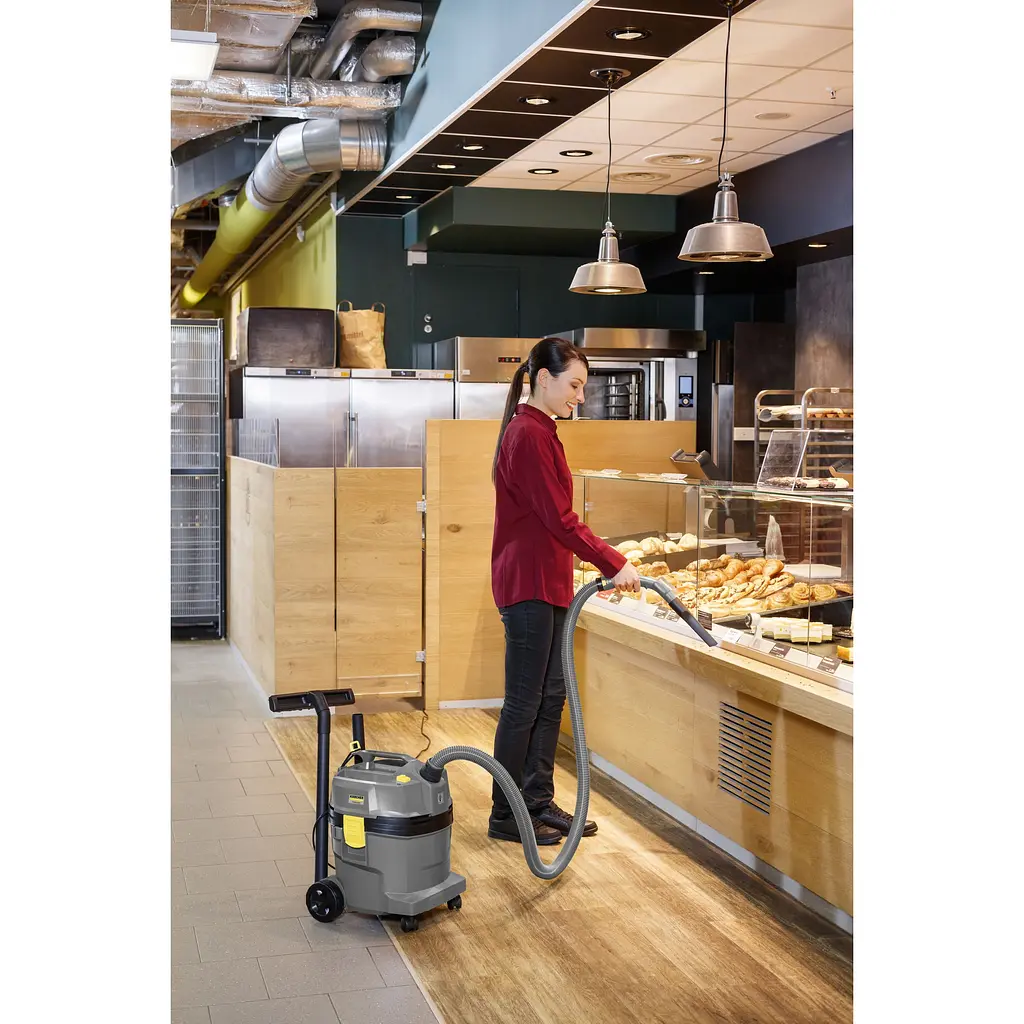 Пилосос Karcher NT 22/1 Ap професійний для вологого і сухого прибирання (1.378-600.0) - фото 8