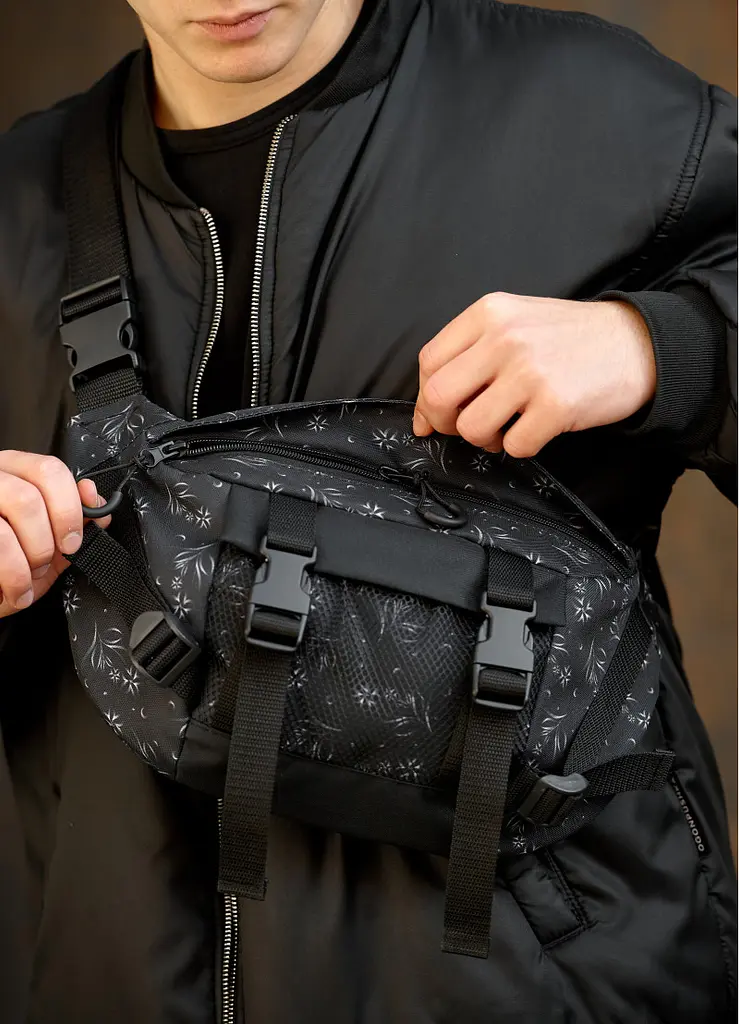 Чоловіча сумка бананка Sambag Dynamicdart чорна 38 × 21 × 7 см (80411702m) - фото 8