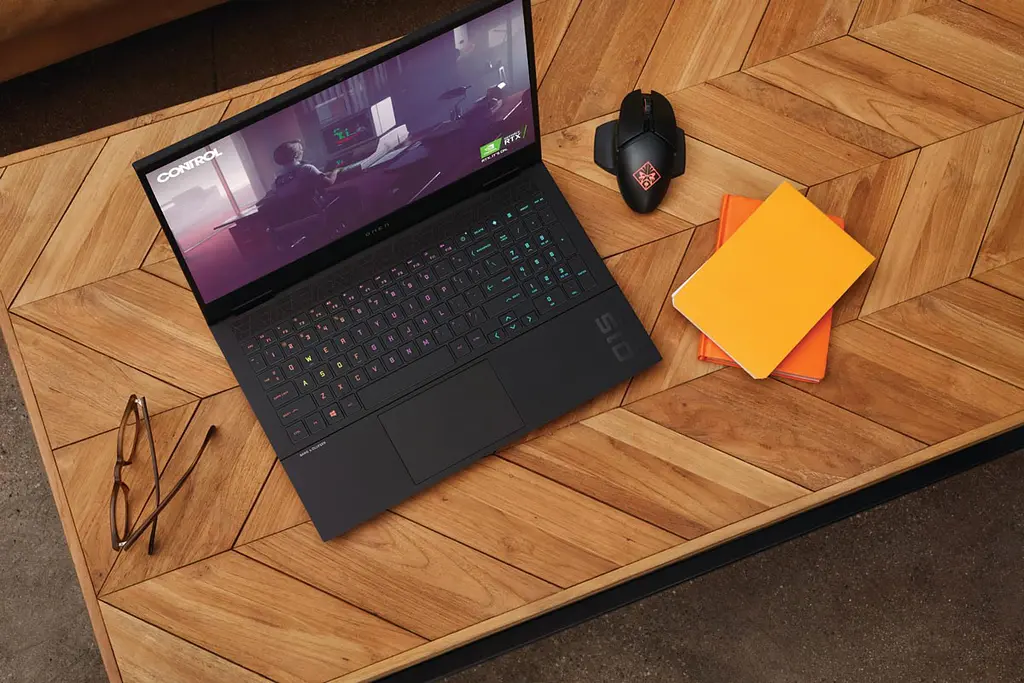 Ноутбук HP OMEN 15-en1010ru 15.6FHD IPS 144Hz/AMD R5 5600H/16/512F/NVD3060-6/DOS/Silver (422N4EA) - фото 3