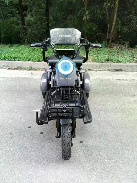Электроскутер Трехколесный Crosser TR1 (600W, 72V, 20Ah) Серый - фото 3