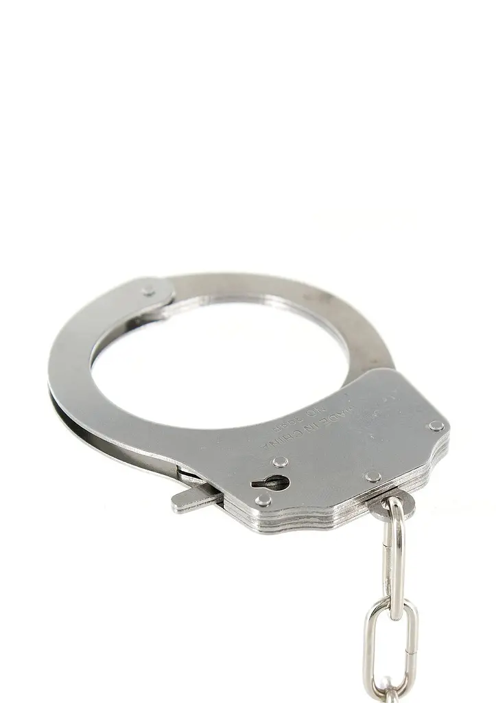 Наручники ToyJoy Furry Fun Cuffs (білий) - фото 2