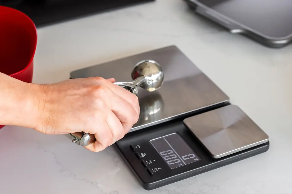 Весы кухонные KitchenAid Measuring с двойной платформой серебряные (KQ909G) - фото 11